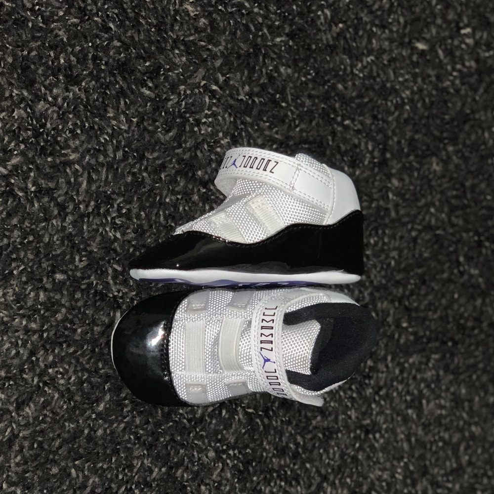 Jordan 11 crib shoes